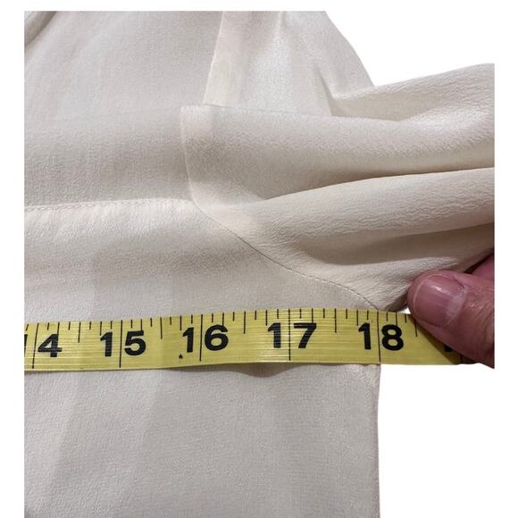 Valette Silk Long Sleeve Semi-Sheer Split Neck Top Blouse Cream, size XS - Picture 6 of 8